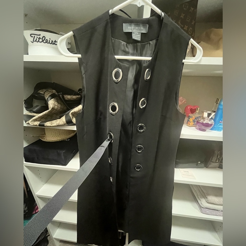 SUZY SHIER Vest - Picture 2 of 3